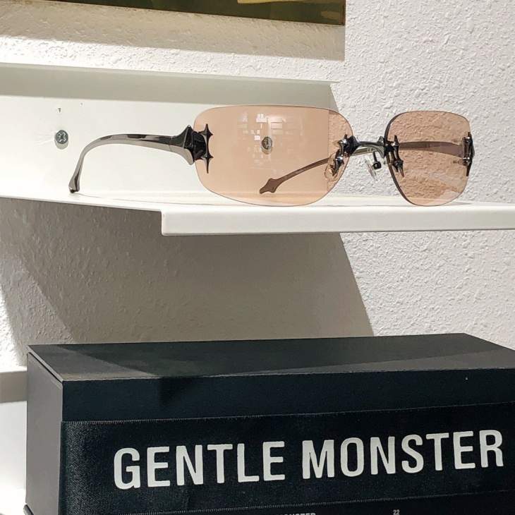 Picture of Gentle Monster Sunglasses _SKUfw65331294fw